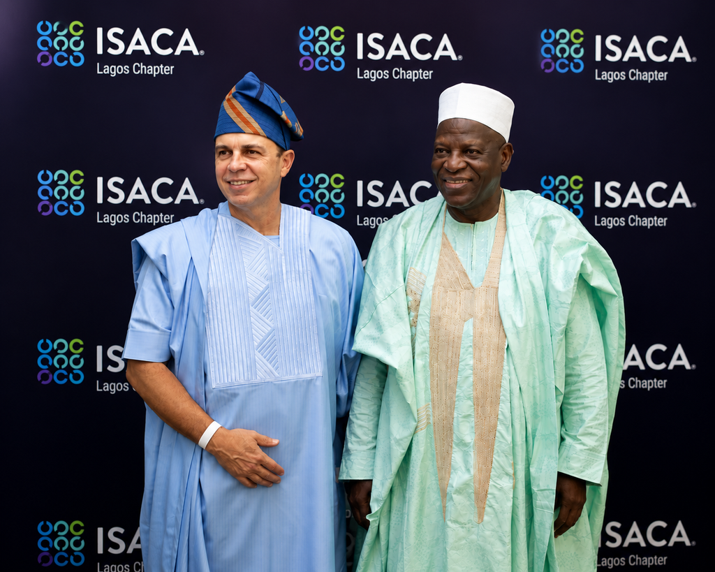 Celebrating Excellence: Dr. Razak Jaiyeola Honoured with the Outstanding Industry Leader Award at ISACA Lagos Chapter’s 30th Anniversary